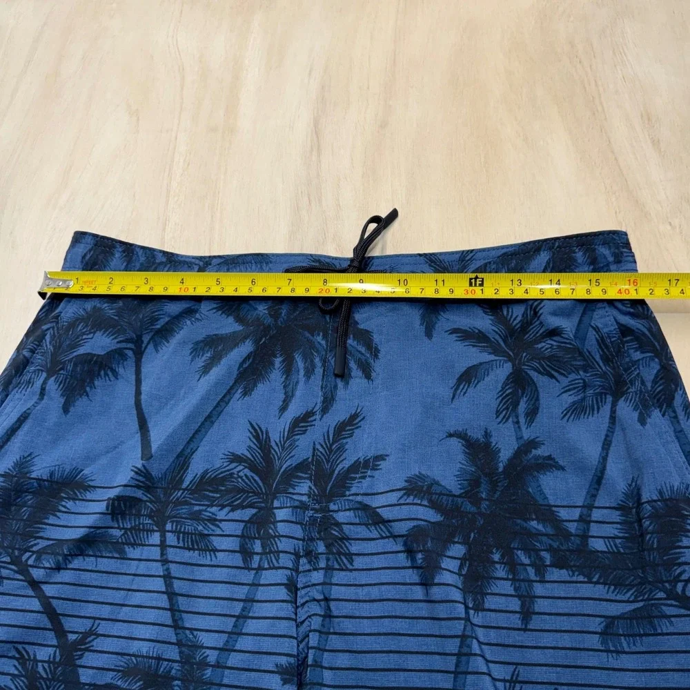 Kirkland Signature Mens Medium Stretch Swim Shorts Blue‎ Palm Tree Lined NWOT